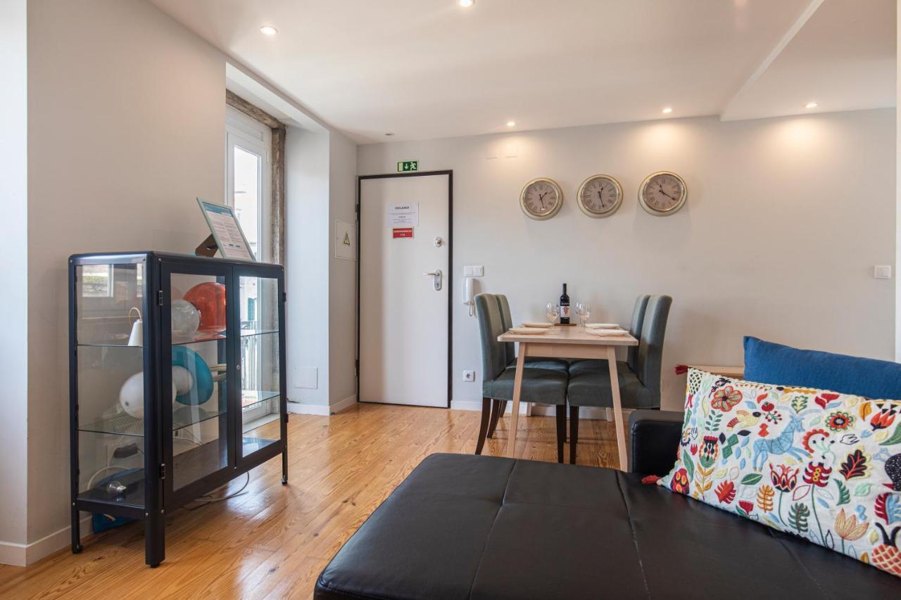 Graceful 2Bdr Duplex Apartment By Lovelystay Lisboa Exterior foto