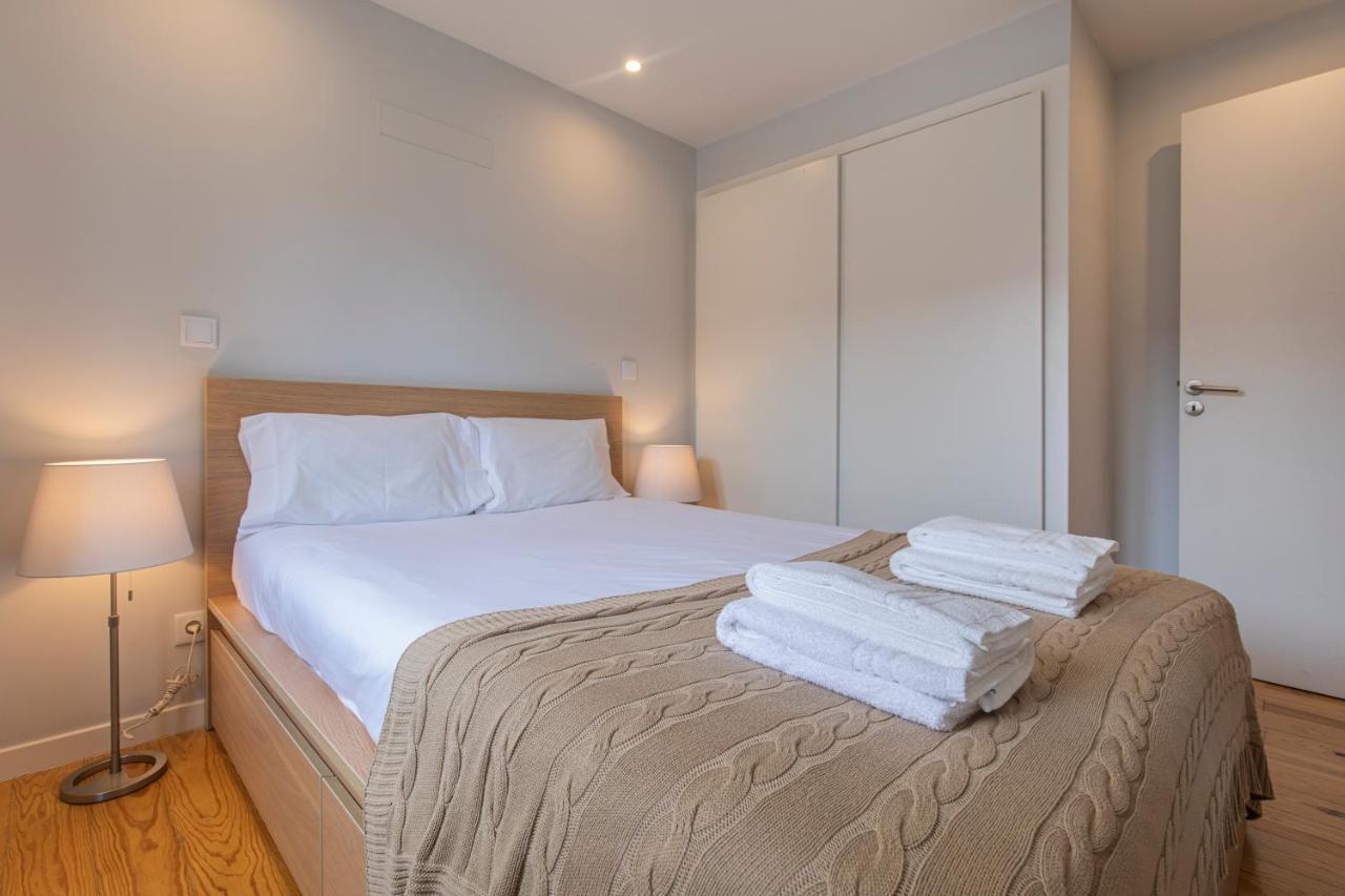 Graceful 2Bdr Duplex Apartment By Lovelystay Lisboa Exterior foto